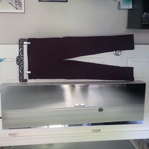 Office attire/work pants- stretchy- Stick Fix- worn 3 times. Size small.